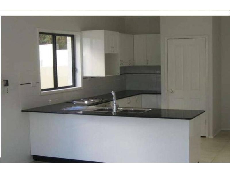 15a Austin  Avenue CAMPBELLTOWN 2560, Campbelltown NSW 2560