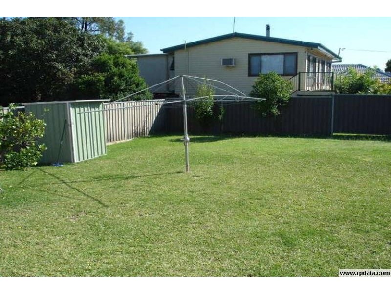 16 First Avenue MACQUARIE FIELDS 2564, Macquarie Fields NSW 2564