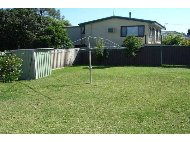 16 First Avenue MACQUARIE FIELDS 2564, Macquarie Fields NSW 2564