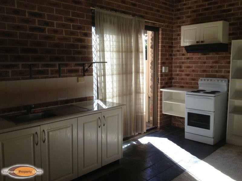 9B Kintyre Place, St Andrews NSW 2566