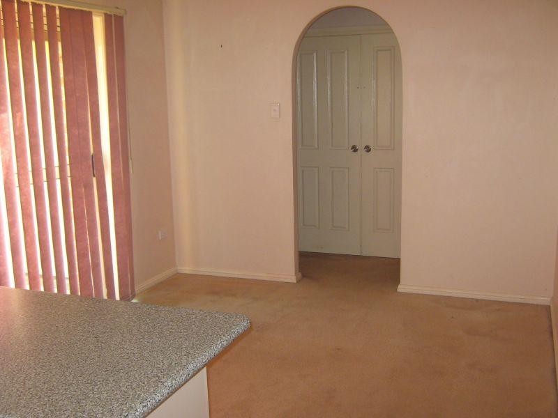 43 Potoroo Avenue ST HELENS PARK 2560, St Helens Park NSW 2560