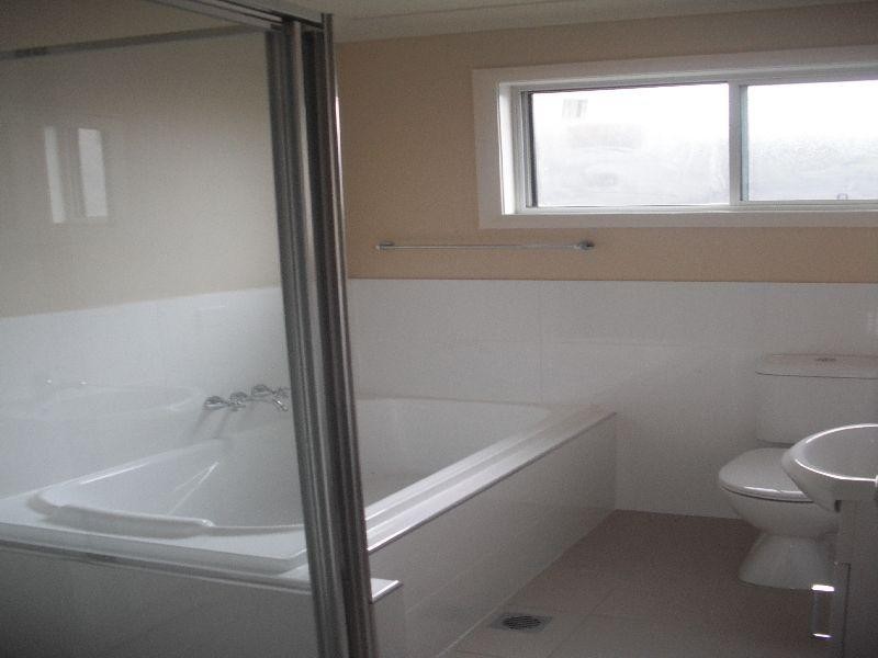 2A Alonso Close ROSEMEADOW 2560, Rosemeadow NSW 2560