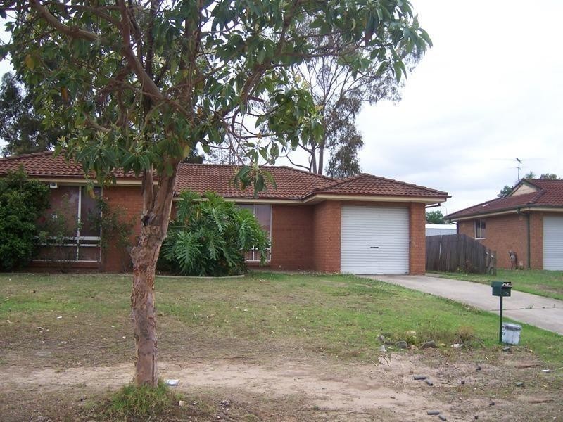 81 Potoroo Avenue ST HELENS PARK 2560, St Helens Park NSW 2560