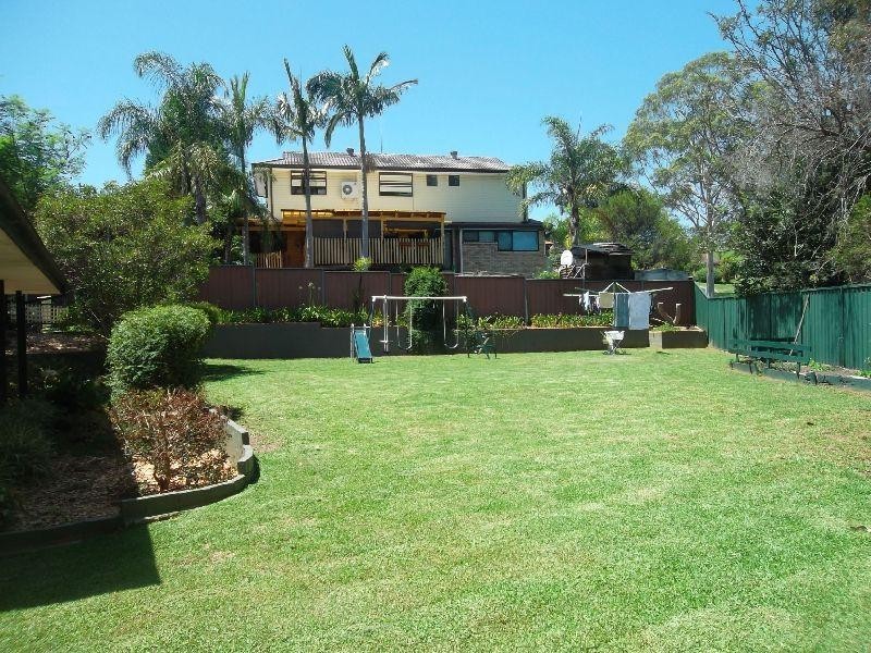 17 Peggotty Avenue AMBARVALE 2560, Ambarvale NSW 2560