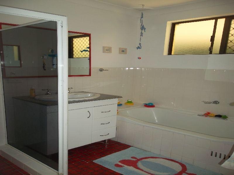 17 Peggotty Avenue AMBARVALE 2560, Ambarvale NSW 2560