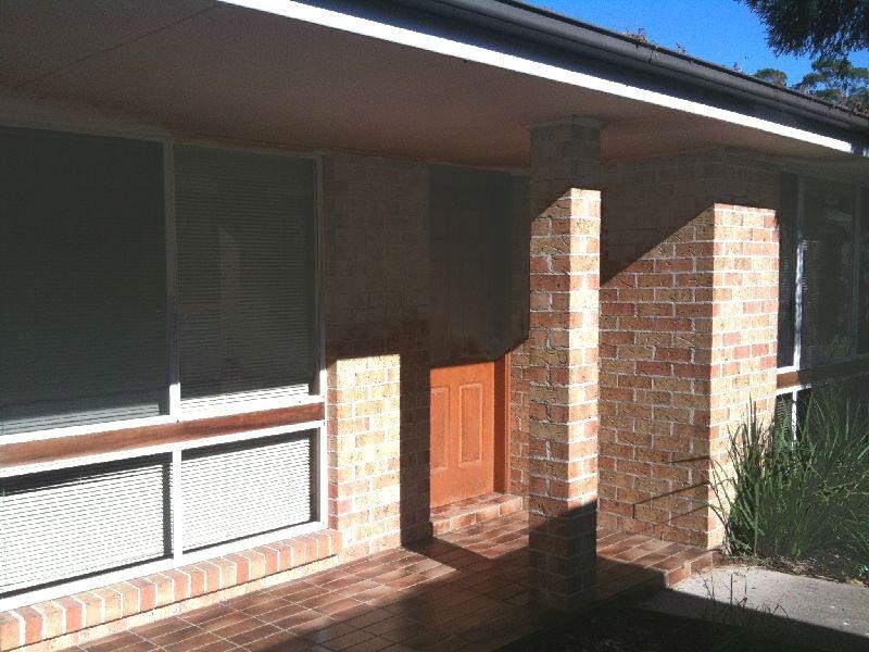 3/8 Clydesdale  Drive, Blairmount NSW 2559