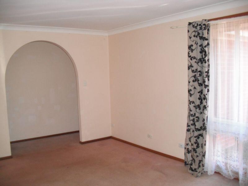 5 Greengate Road ST HELENS PARK 2560, St Helens Park NSW 2560