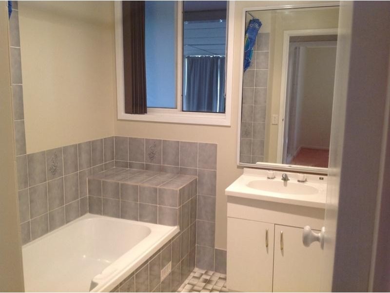 9 Broadford  Street ST ANDREWS 2566, St Andrews NSW 2566