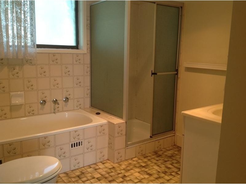 6/19 Kings  Road, Ingleburn NSW 2565