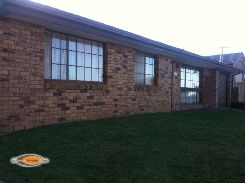 Bradbury NSW 2560