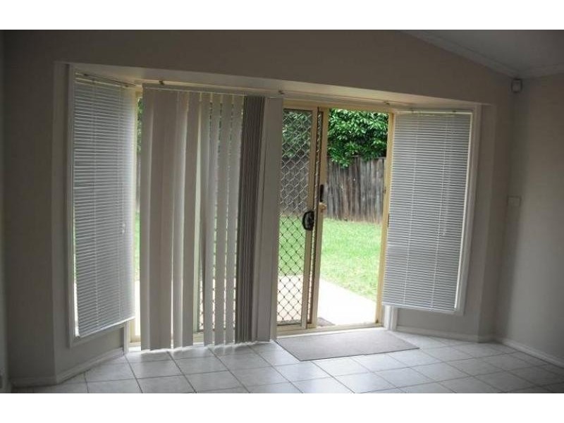 St Helens Park NSW 2560