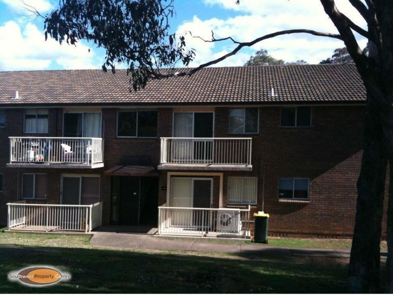 8/57 Jacaranda  Avenue, Bradbury NSW 2560