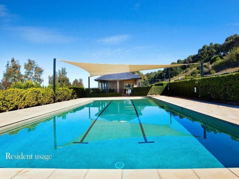 Macquarie Links NSW 2565