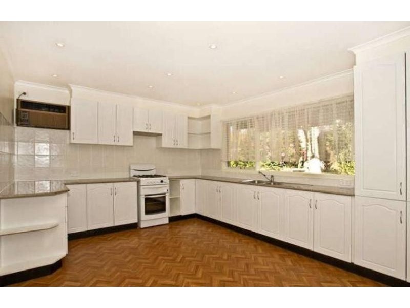 3 Elgata Crescent, Bradbury NSW 2560