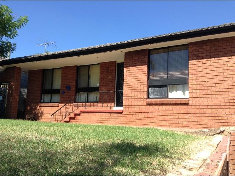 40 Elouera Crescent, Woodbine NSW 2560