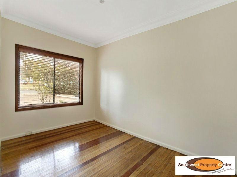37 Fields Road, Macquarie Fields NSW 2564