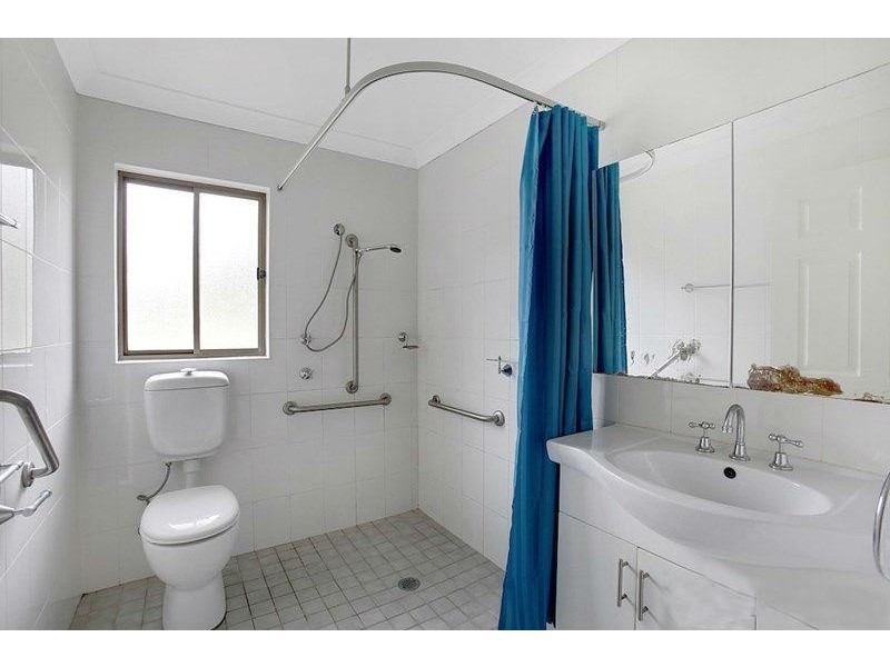 37 Fields Road, Macquarie Fields NSW 2564