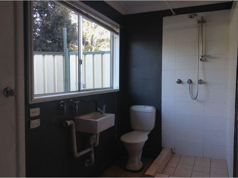 37a Fields Road, Macquarie Fields NSW 2564