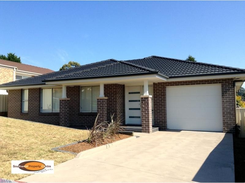 41 Emerald Drive, Eagle Vale NSW 2558
