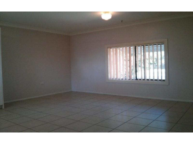 30 Lilian Street, Campbelltown NSW 2560