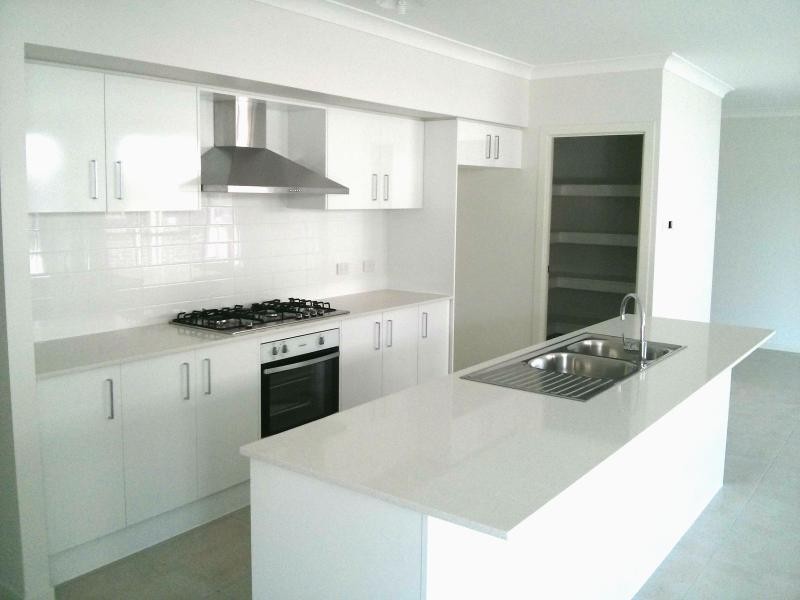 21 Richards Loop, Oran Park NSW 2570