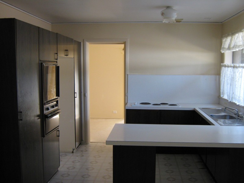 23 greenoaks ave, Bradbury NSW 2560