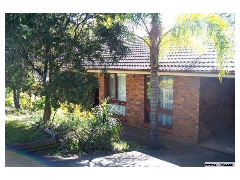 25 jarndyce avenue, Ambarvale NSW 2560