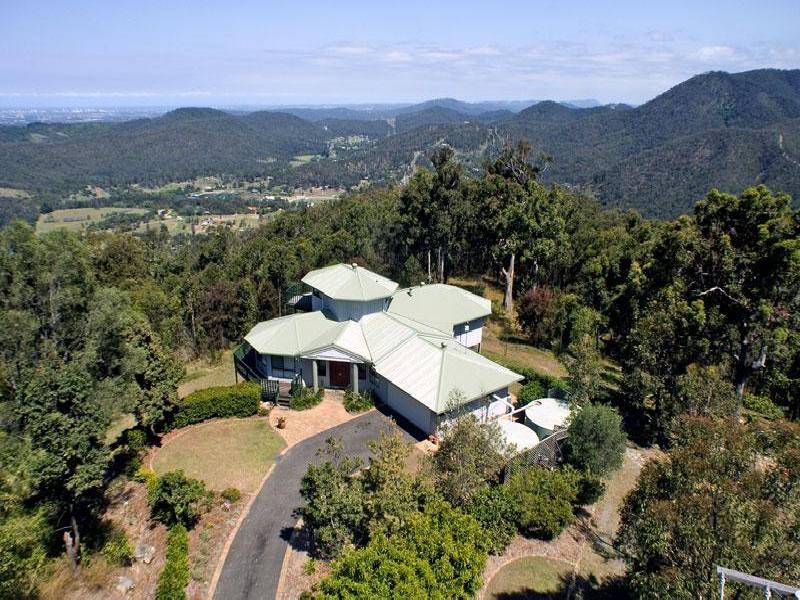 50 Macrozamia Drive CLAGIRABA 4211, Clagiraba QLD 4211