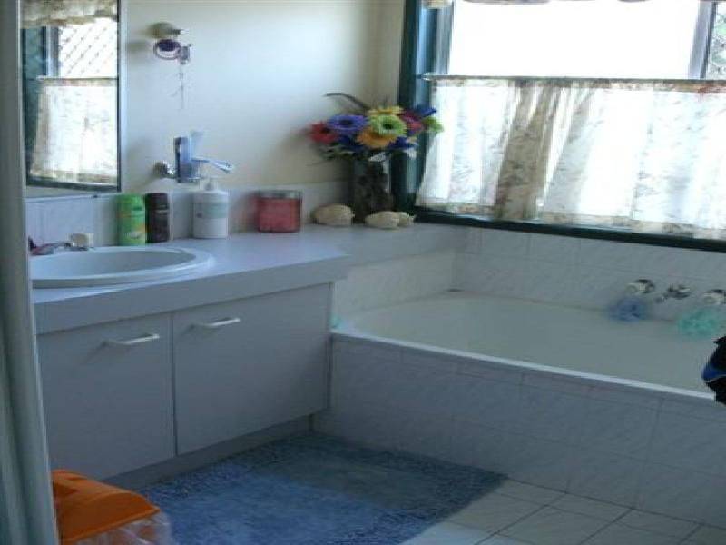 54 Edenlea Drive MEADOWBROOK 4131, Meadowbrook QLD 4131