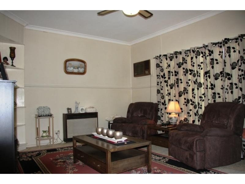 418 Parnall Street LAVINGTON 2641, Lavington NSW 2641