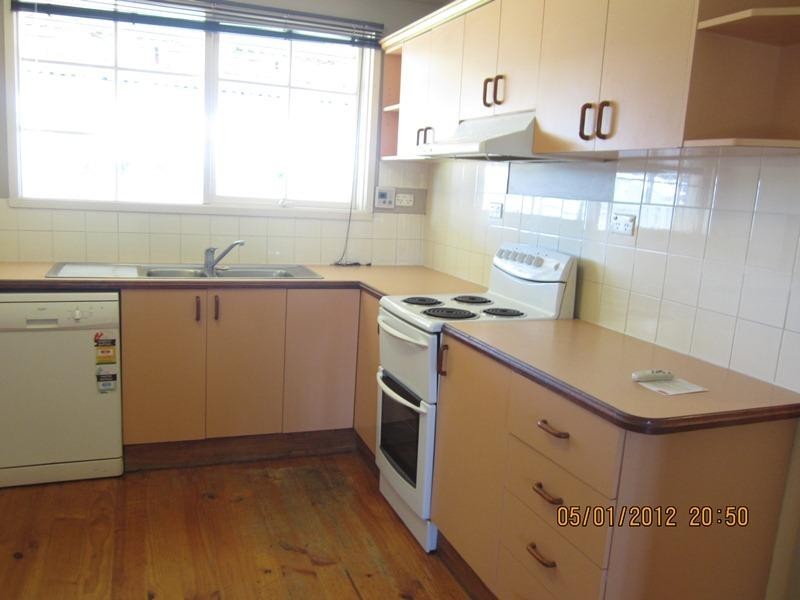 325 Haines Court LAVINGTON 2641, Lavington NSW 2641