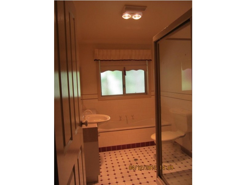 389 Schubach Street EAST ALBURY 2640, East Albury NSW 2640