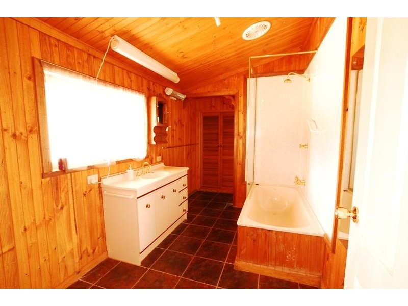 433 Bevan Street LAVINGTON 2641, Lavington NSW 2641