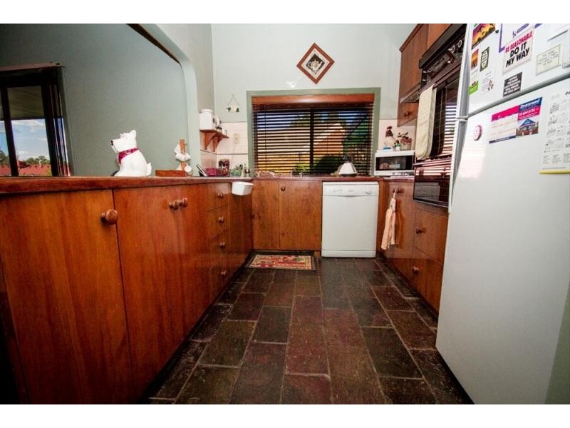8 Watt Place LAVINGTON 2641, Lavington NSW 2641