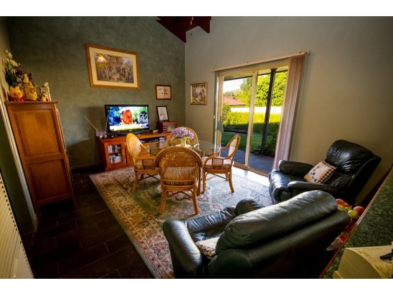 8 Watt Place LAVINGTON 2641, Lavington NSW 2641