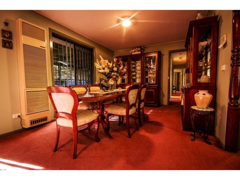 8 Watt Place LAVINGTON 2641, Lavington NSW 2641
