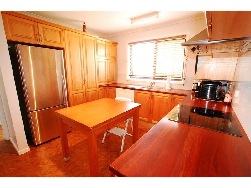 941 Pemberton Street WEST ALBURY 2640, West Albury NSW 2640