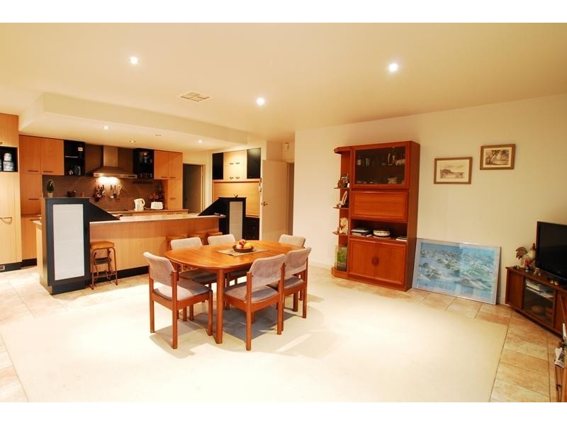 1 Caernarvon Court WODONGA 3690, Wodonga VIC 3690