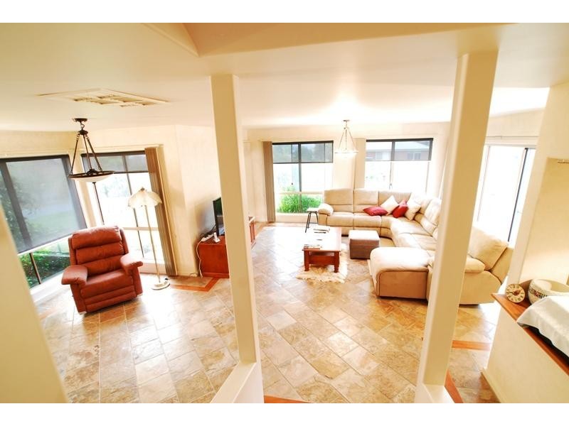 1 Caernarvon Court WODONGA 3690, Wodonga VIC 3690