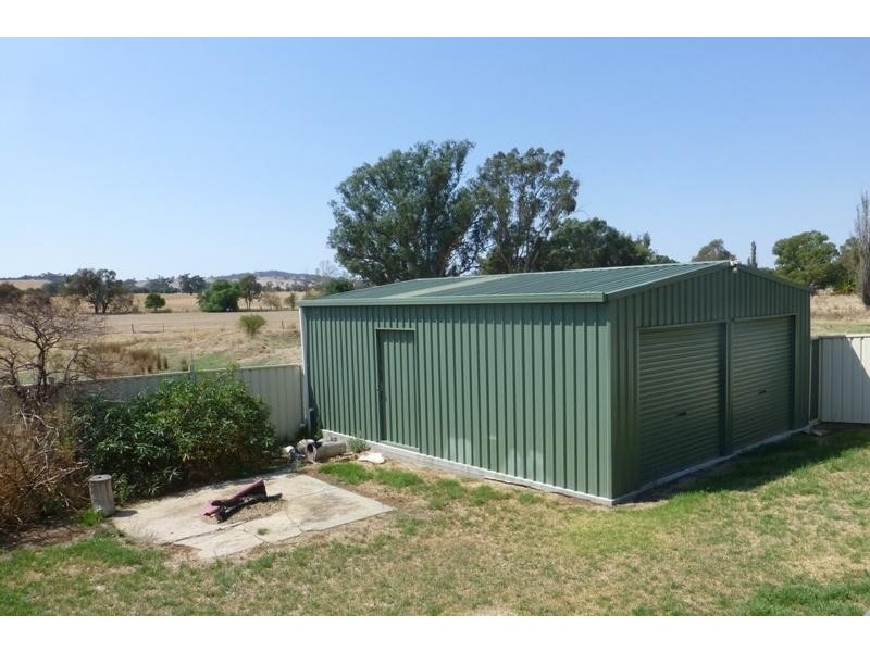 3 Urana Road, Burrumbuttock NSW 2642