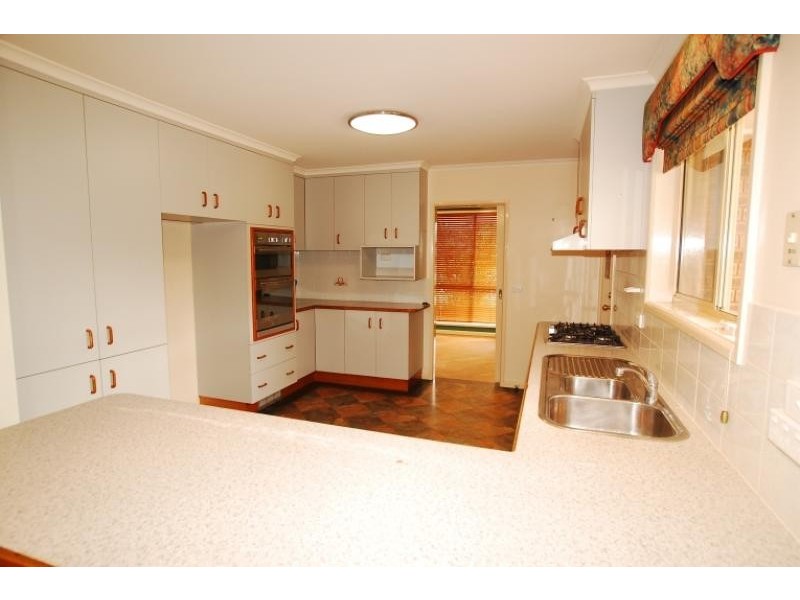 7 Owen Court LAVINGTON 2641, Lavington NSW 2641