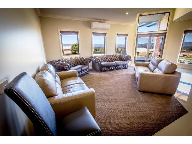 1 Briggs Court, West Albury NSW 2640