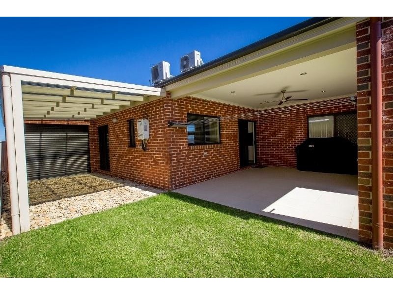 1 Briggs Court, West Albury NSW 2640