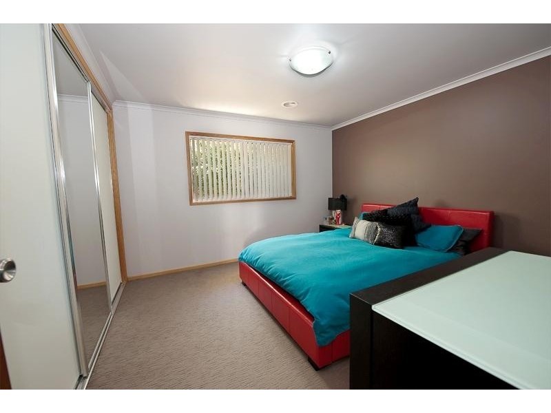 2/532-534 Hague Street, Lavington NSW 2641