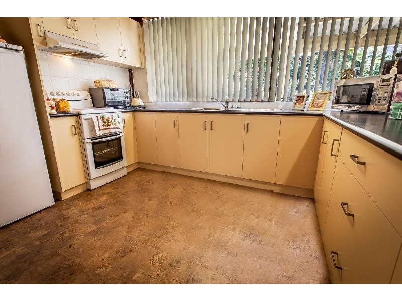 1 Alti Place, Lavington NSW 2641