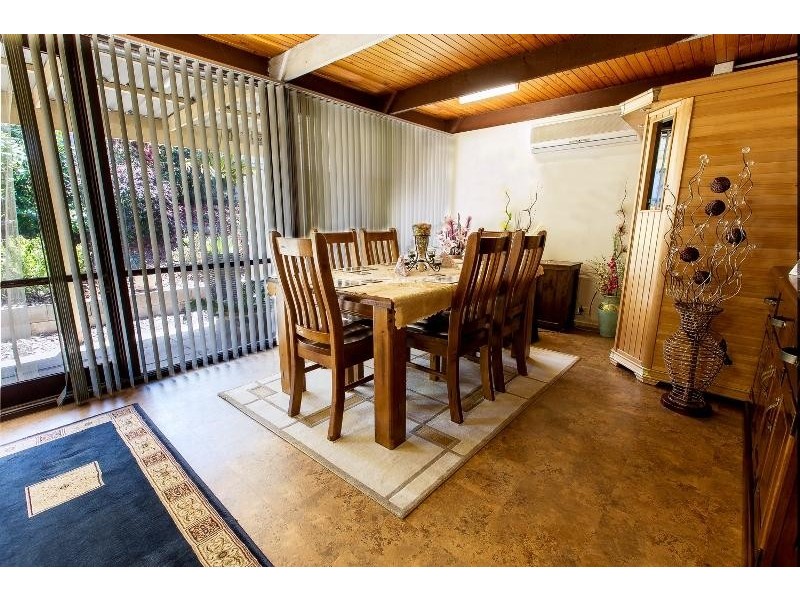 1 Alti Place, Lavington NSW 2641