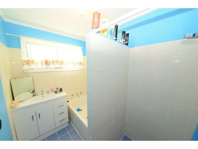 2 Elizabeth Street, Culcairn NSW 2660