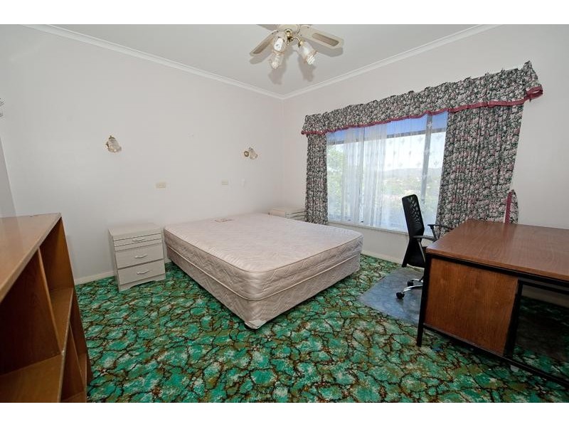 428 Parkview Crescent, Lavington NSW 2641