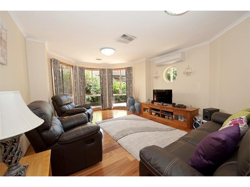 11 Doulton Drive WEST ALBURY 2640, West Albury NSW 2640