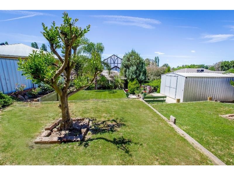 531 Lyne Street, Lavington NSW 2641